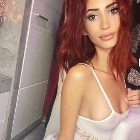 SKINNY-LENA im Club Leguan