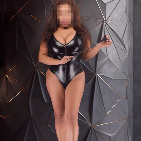 Lady Angelina Hart bis zahrt, Saarlouis