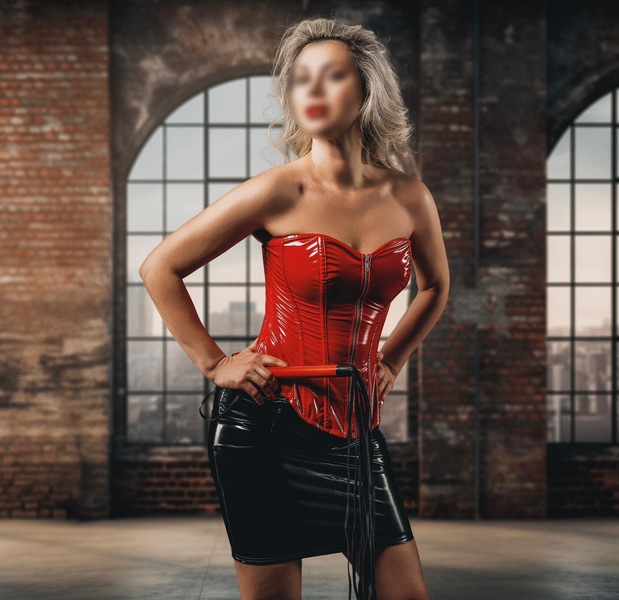 Foto von LORA NS&FusFetisch&ProstMassage Spezialistin