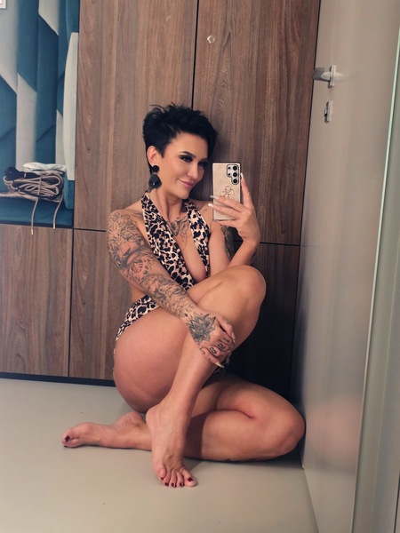 Foto von Olivia BJ Queen Polin!