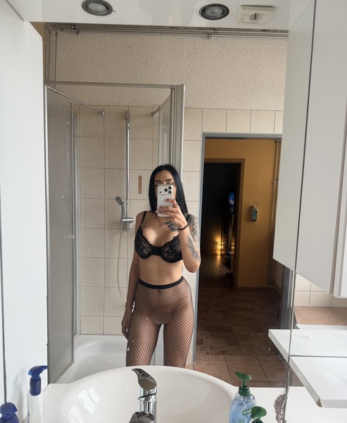 Foto von Erica -heiß wie ein Vulkan