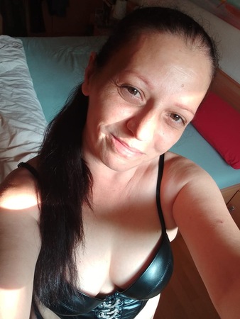 Lilly - 100% echte Fotos, Ilmenau