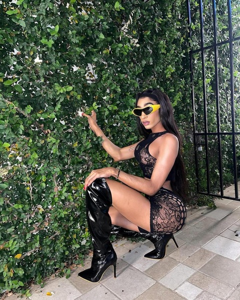 Foto von TS TRIANA - NUR ANRUFE