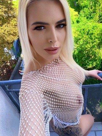 Mega Geile Nina, Friedrichshafen