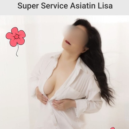 Super Service Asiatin Lisa, Freiburg im Breisgau