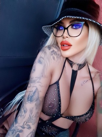 LUXURY TS PornStar Model -LARA BELMONDO, Frankfurt am Main