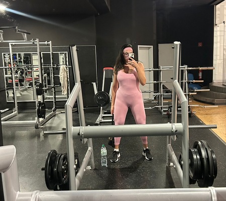 TS Perla Castro, Bonn