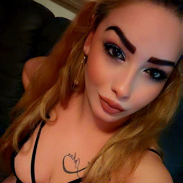 Elli 24/7 Besuchbar+Haus&Hotel Besuch