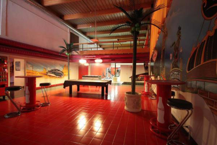 Foto von Neu und einzigartig - der größte Club der Swiss Romande