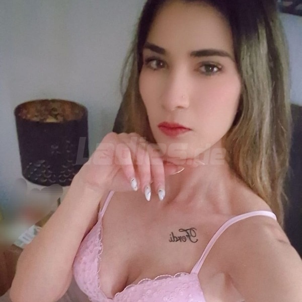 Foto von Galena Escort bis 50km