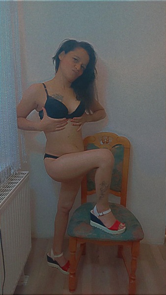 Foto von Melek AV Königin!