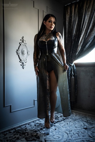 Foto von DOMINA Jennifer Van Hunt