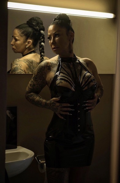 Foto von DOMINA Jennifer Van Hunt