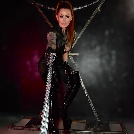 DOMINA Jennifer Van Hunt, Braunschweig