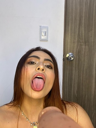 Isabel ROA aus Kolumbien, Düsseldorf