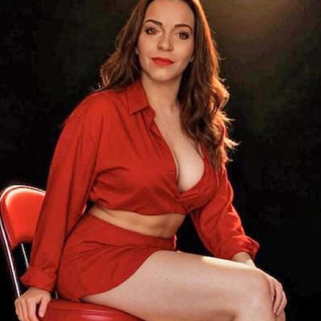 Brandneu Nina reif und sexy mit Naturbusen DD im Massagestudio, Münster