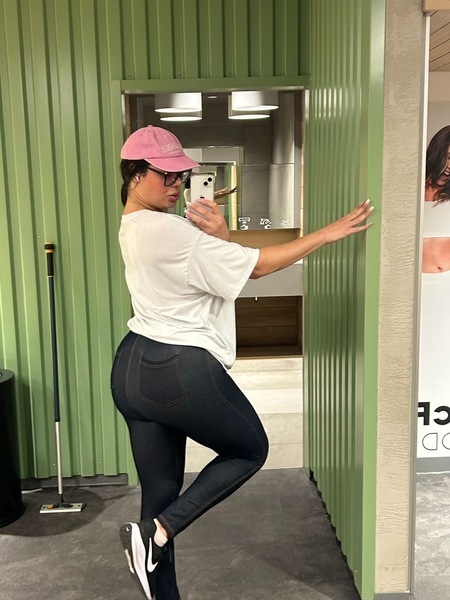 Foto von TS Perla Castro