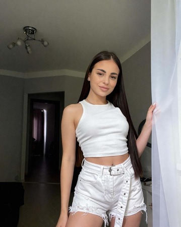 Clara Café-Girl, 20 & Süchtern, Dortmund