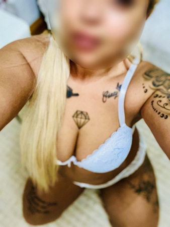 Anna-nur H&H Besuch GANZ NEU, Düsseldorf