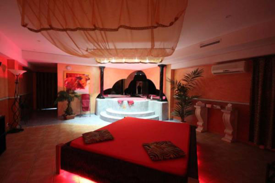 Foto von Neu und einzigartig - der größte Club der Swiss Romande