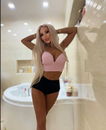 Emily, Regensburg