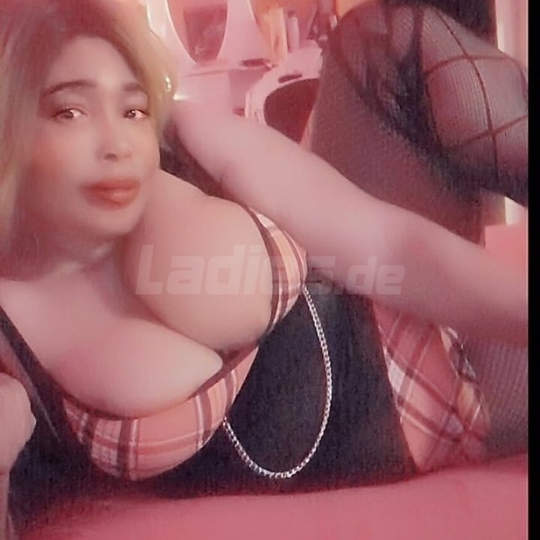 Foto von NEW HOT MAYA