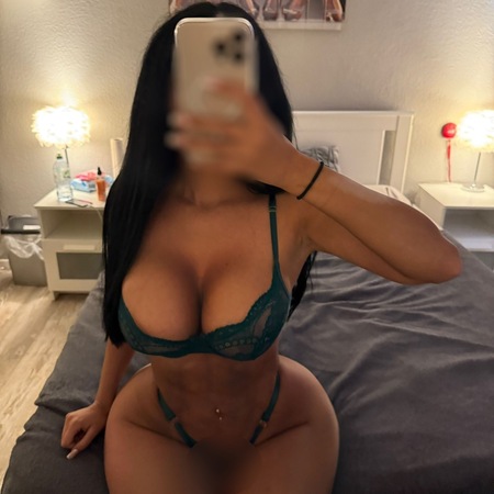 Lavin, Neuss