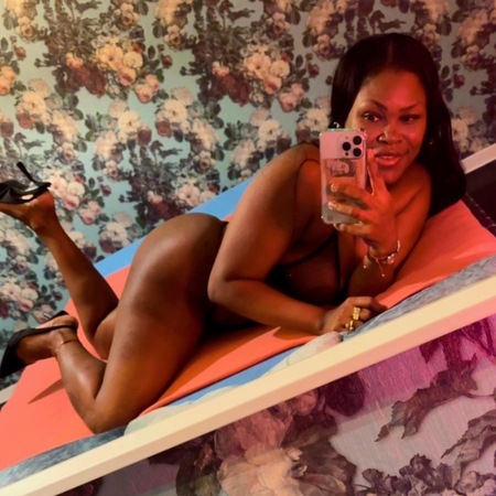 Karen - Black Lady aus der Karibik im Palais 6, Rodheim vor der Höhe