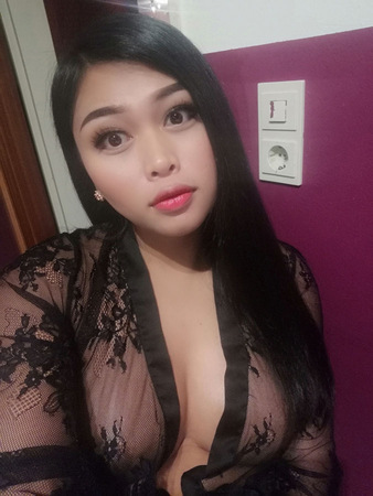 TS Lena aus Thailand, Nürnberg