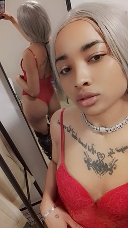 Karolina, Frankfurt am Main