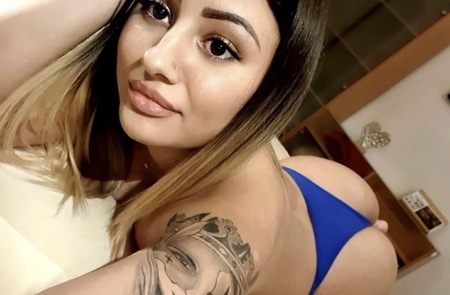 Andreea-NUR Whatsapp, Darmstadt