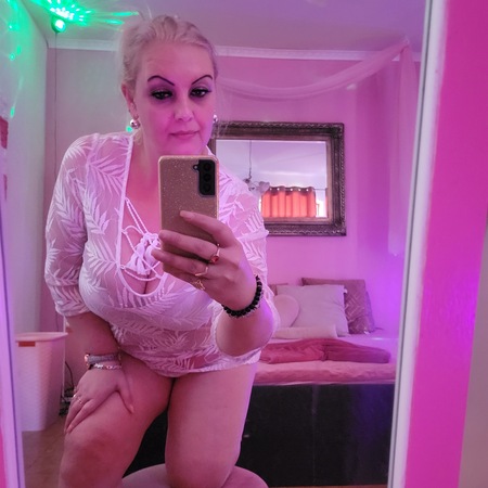 Santina*GANZ NEU*, München