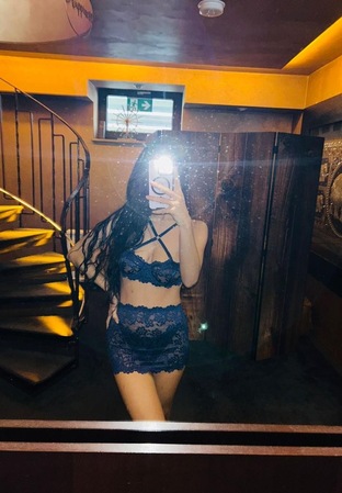 Maria Teeny 18+, Düsseldorf