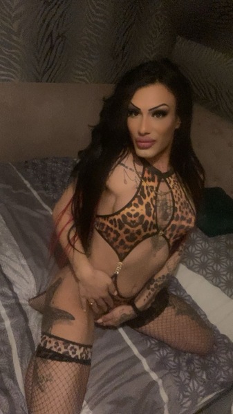 Foto von **Ts Vivi PARTYGIRL(+18) 0-24*LETZE WOCHE DA SICHERE DEINTERMIN