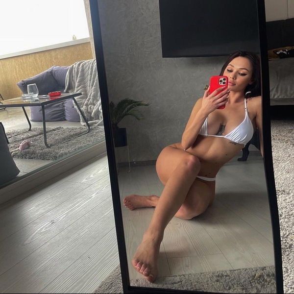 Melissa nur Haus und Hotelbesuche!