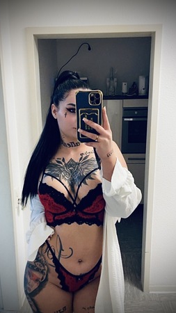 Natasha, Düsseldorf