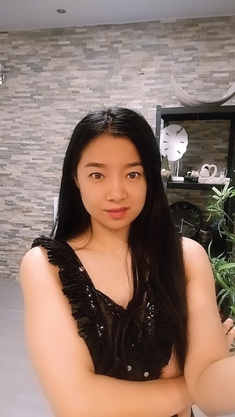 Foto von FU- NUR DOMINAT