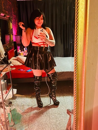 Kristina SM & Pr*st*tamassage, Bonn