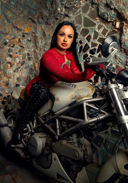 Foto von Gina AV Queen