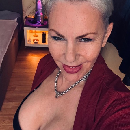 Marlene - Neu: BUSINESS GENTLEMEN ONLY, Ingolstadt