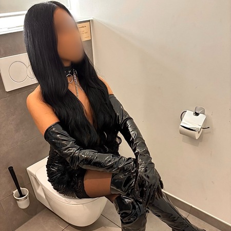 HERRIN SHIRIN, Köln