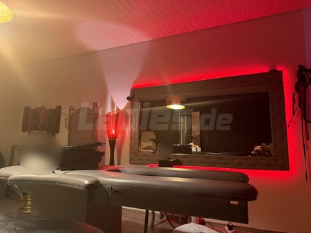 Exklusives M*lkstudio M*ltisch Venus 2000, Ulm