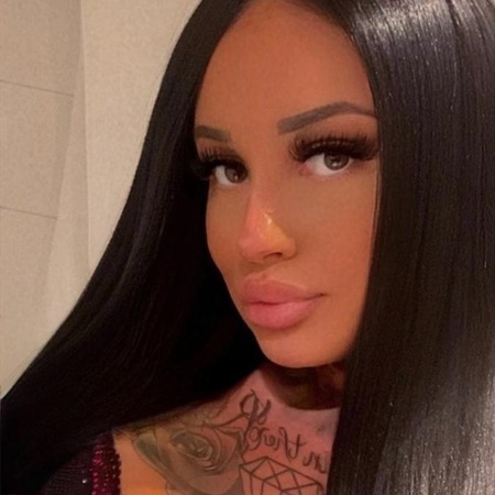 Deutsche Baddie coco