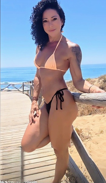 Foto von Cleo bei Velvet-Massage