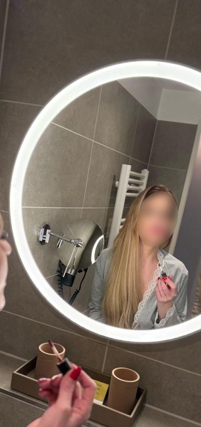 Foto von Geile N*mph*unglaublicher g*iler Service vers*ut