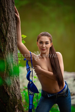 Alina im Studio Royal, Oldenburg