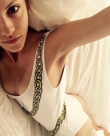 Deutsche Sandra N*mph, Devot Tab. uvm., München