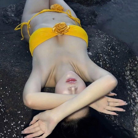  lingling Via WhatsApp, Wolfsburg