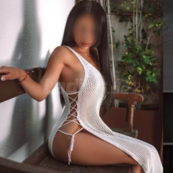 Carla aus Spanien