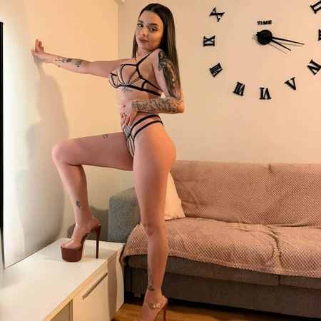 Ruby-Partyg*rl(20J), Super Service, Freiburg im Breisgau